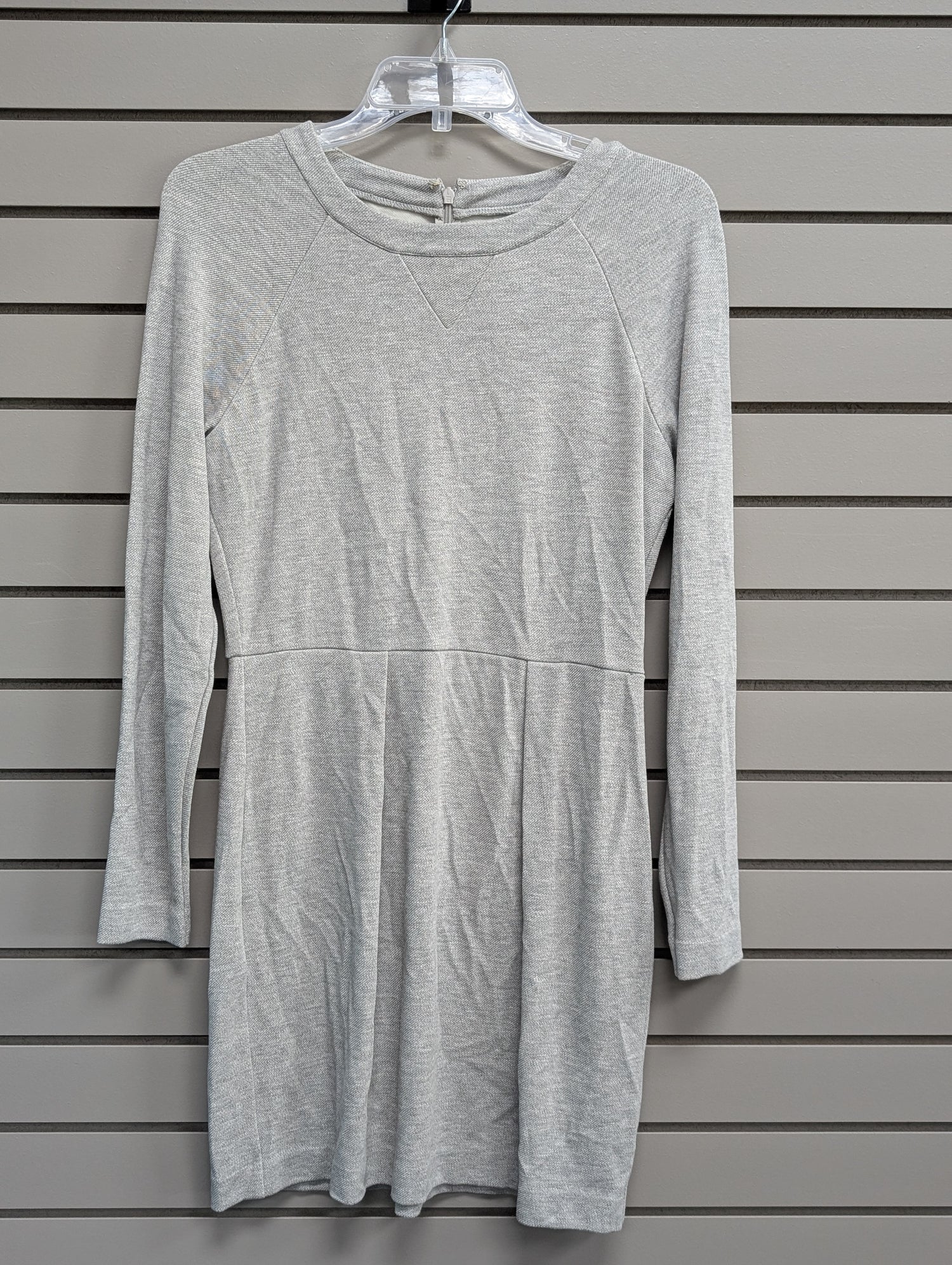 Wmn's Consignment - Dresses/Rompers