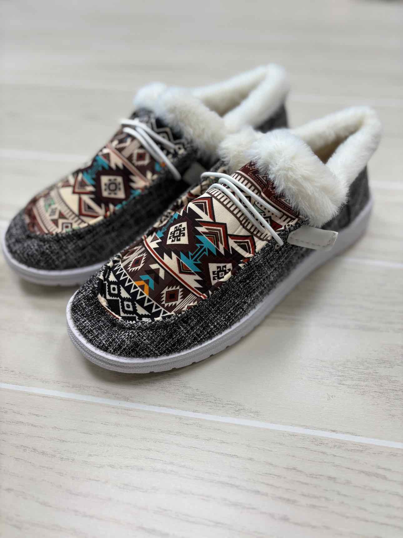 Women's W Shoe Size 39 Multi-Color Slip On