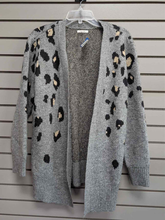 Women's Women Size L Maurices Gray Cheetah Long Sleeve Cardigan