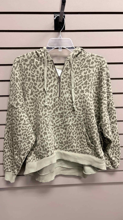 Women's Women Size M Green American Eagle Cheetah Hooded Long Sleeve Sweatshirt