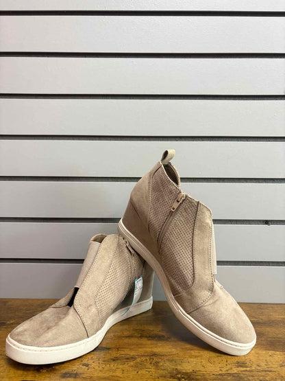 Women's W Shoe Size 10 Tan A New Day Wedge