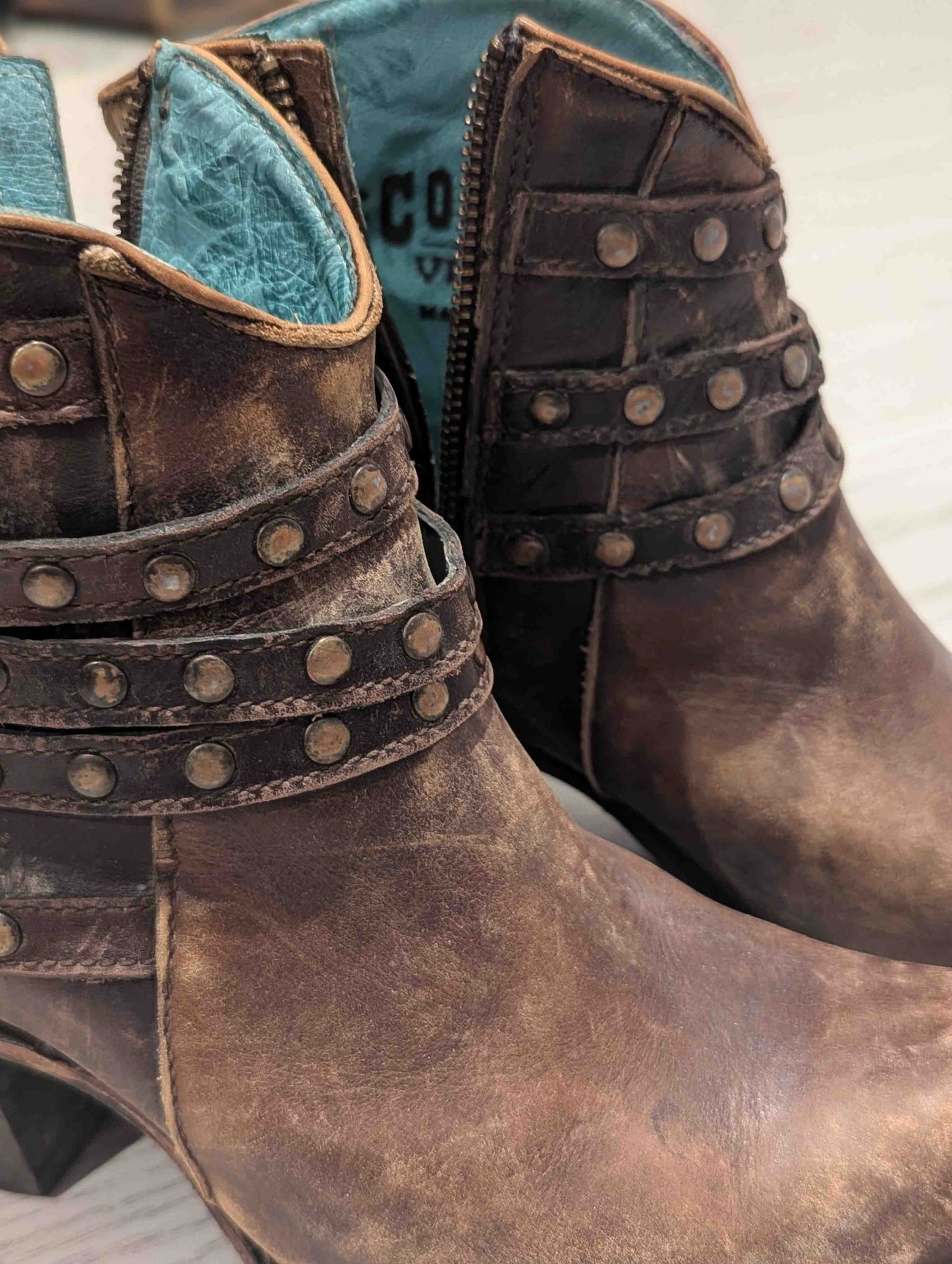 Women's Size 8.5 Brown Corral Boot