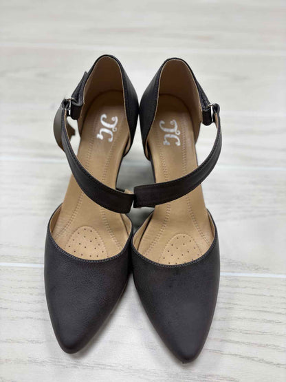 Size 8.5 Purple JC Heel