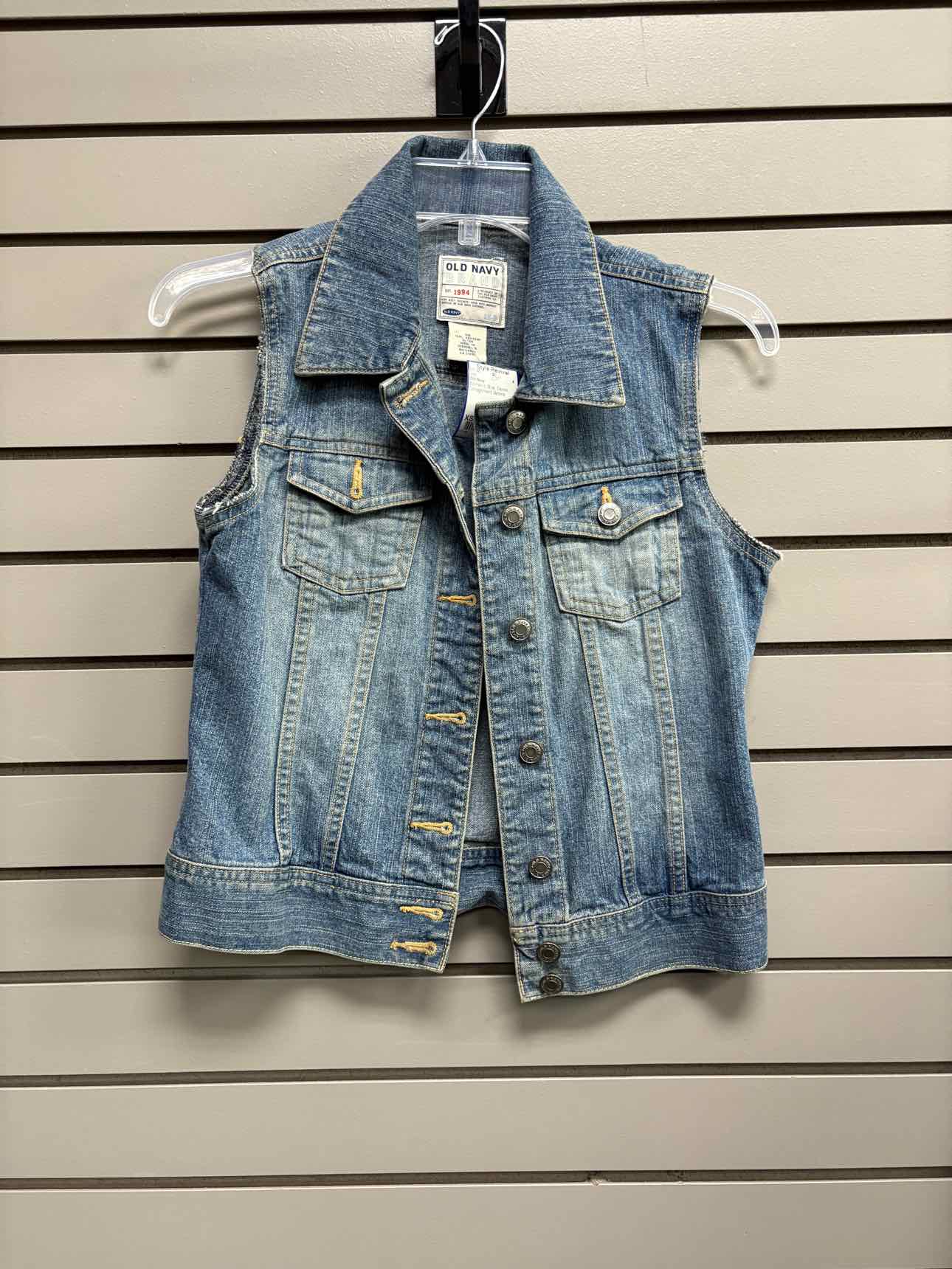 Women's Women Size XS Old Navy Blue Denim Vest