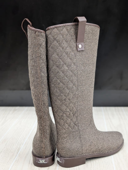 Size 9 Wet Knot Brown Equus Boot
