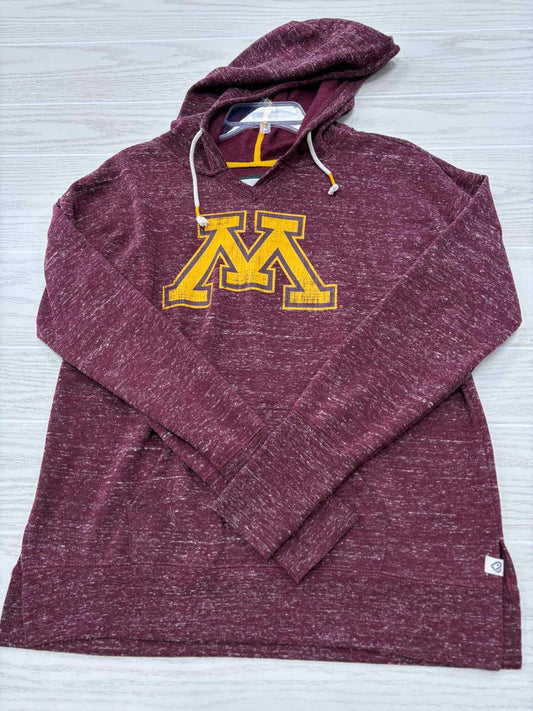 Size M UMN Colosseum Sweatshirt