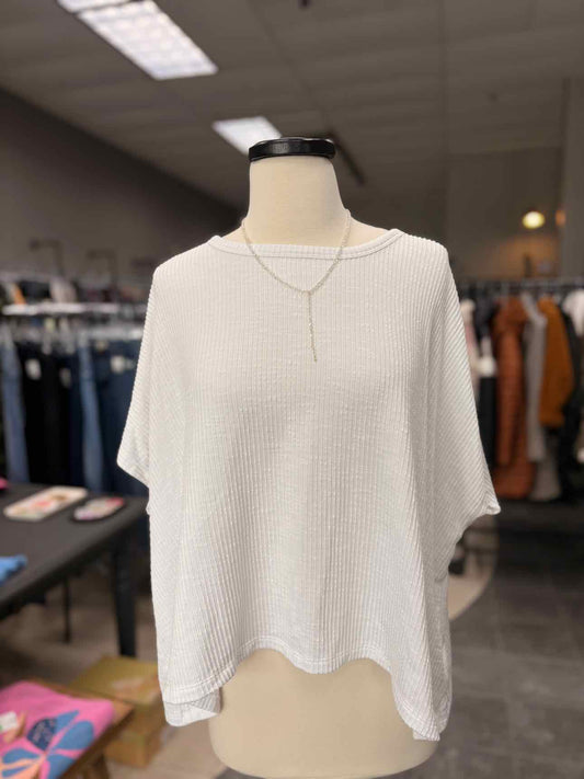 Women's Women Size S/M White Zenana Short Sleeve Shirt