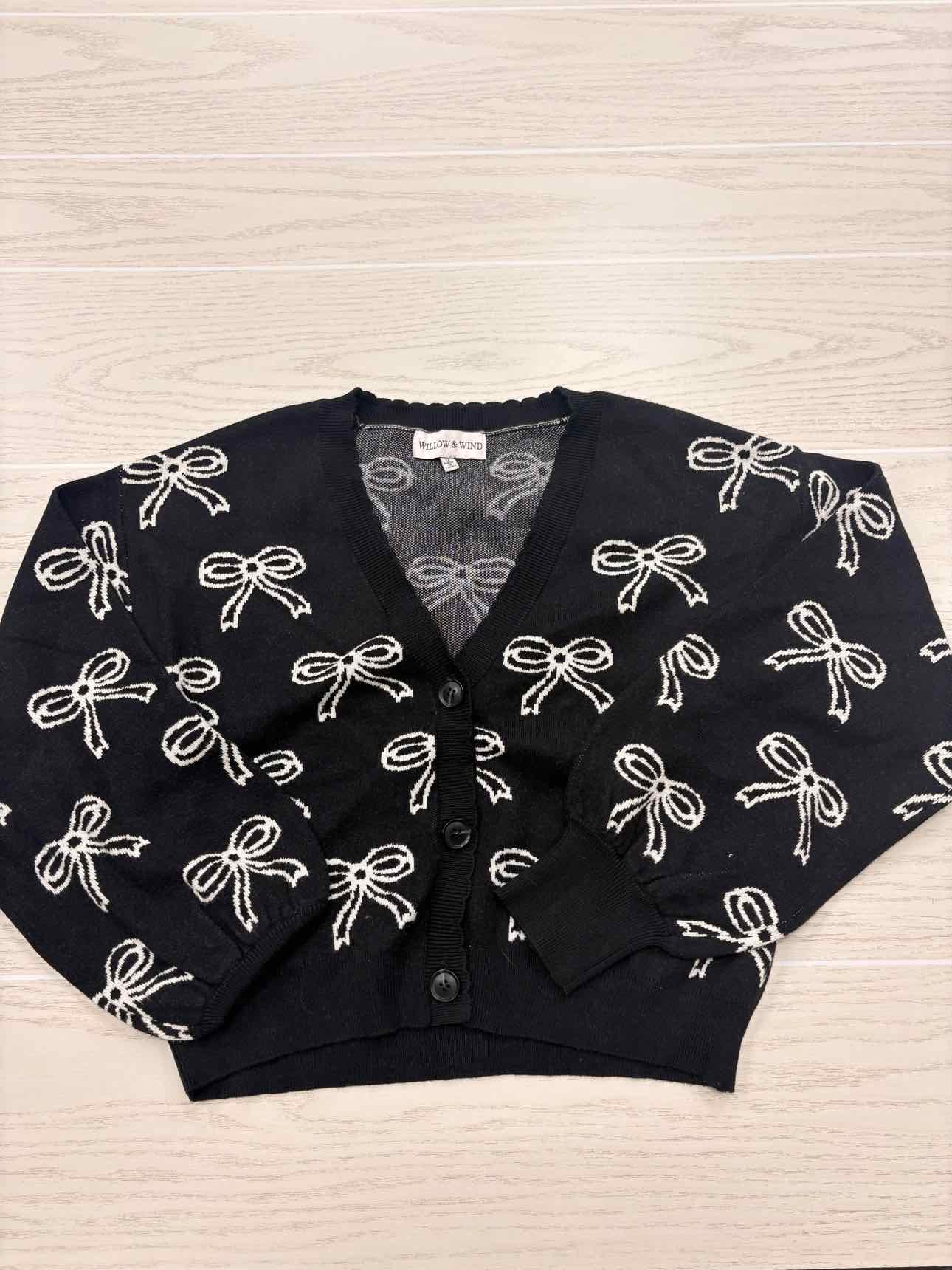 Women's Women Size M Willow & Wind Black & White Long Sleeve Cardigan