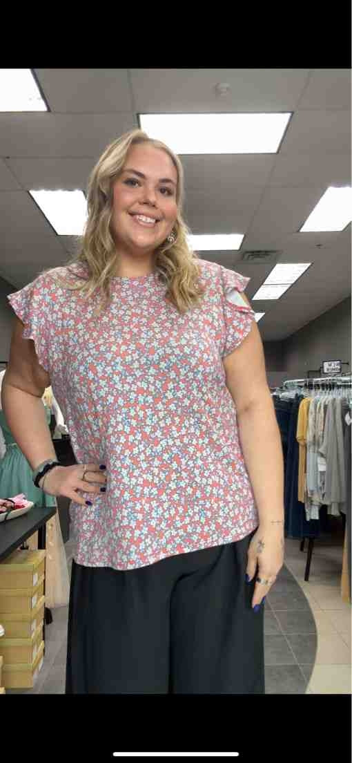 Sleeveless Floral Plus Size Top