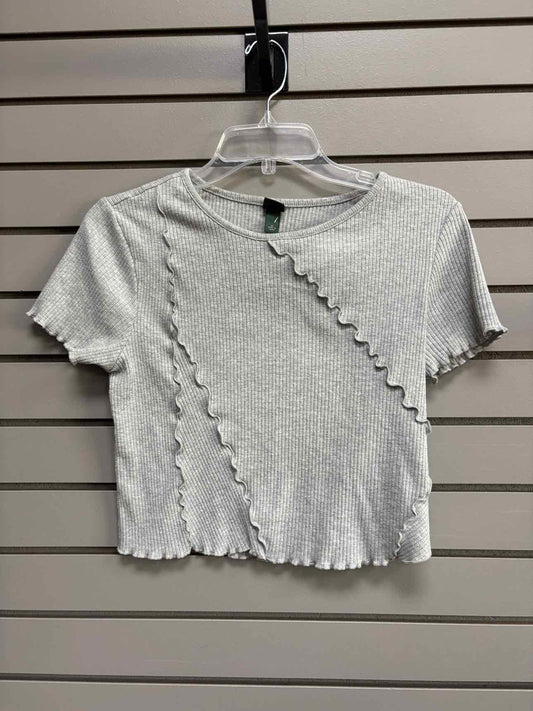 Women's Women Size M Light Gray Wild Fable Short Sleeve Shirt