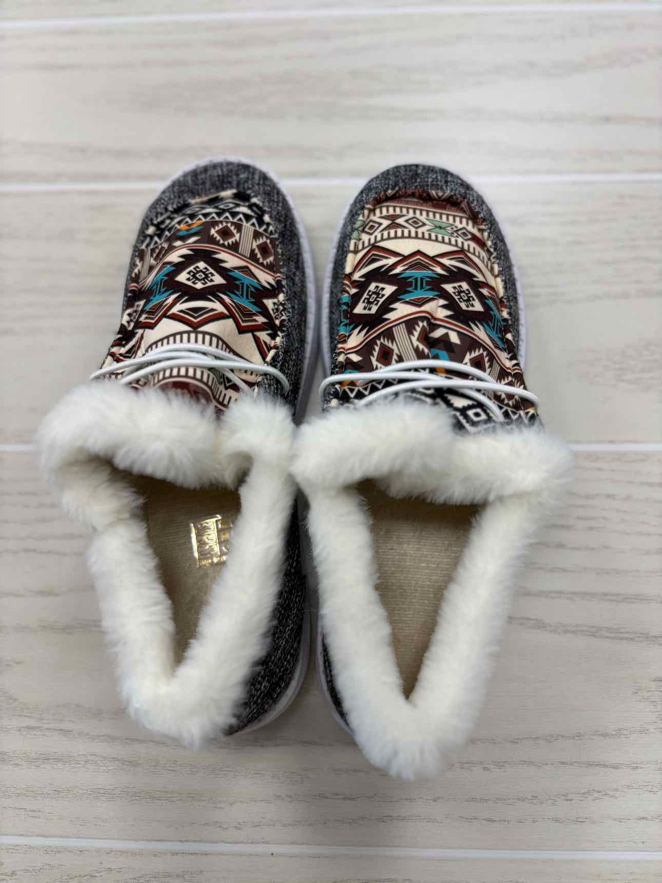 Women's W Shoe Size 39 Multi-Color Slip On