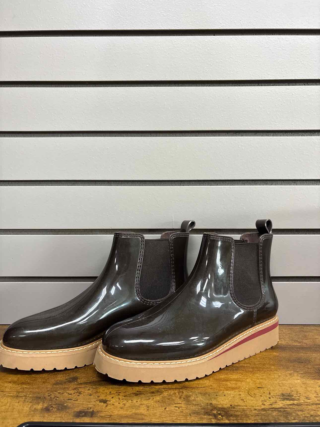 Women's W Shoe Size 8 Brown Cougar Boot