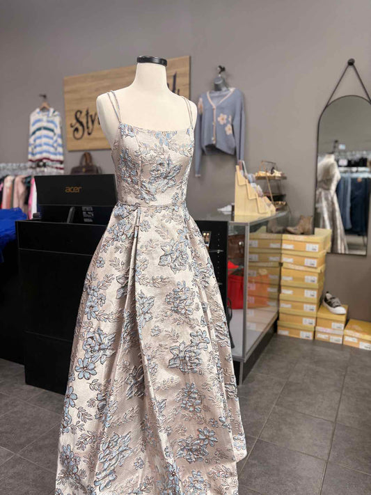 Women's Size 5 Rose Gold Macys Sleeveless Floral Maxi Dress