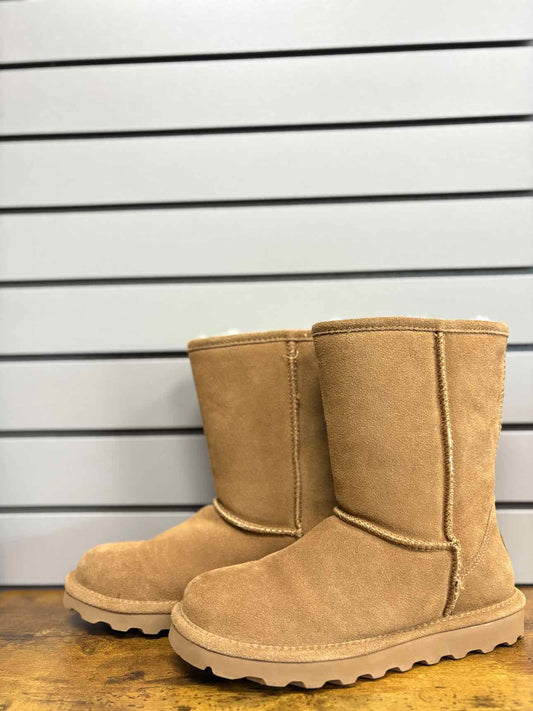 Women's W Shoe Size 8 Tan Bearpaw Boot