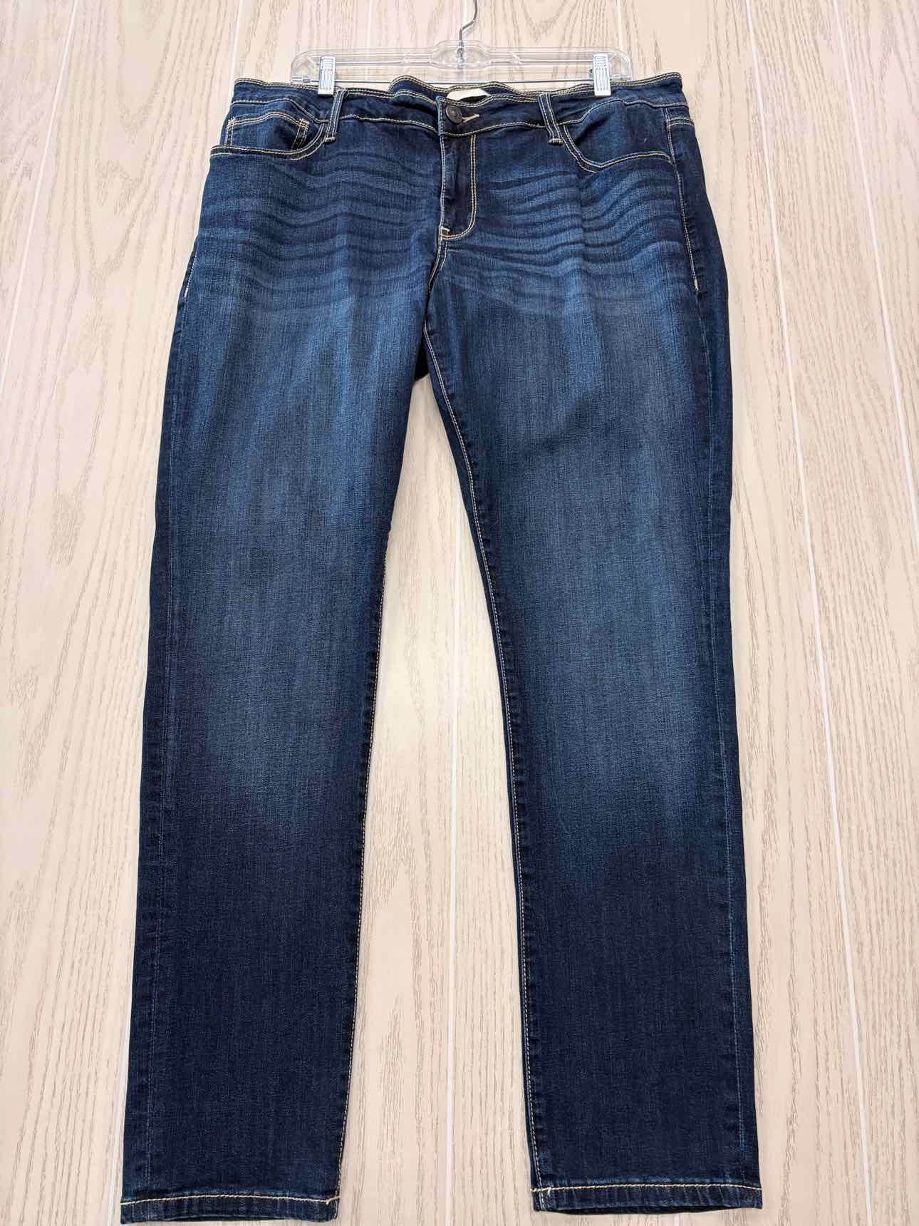 Women's Waist Size 33 daytrip Dark Blue Jean