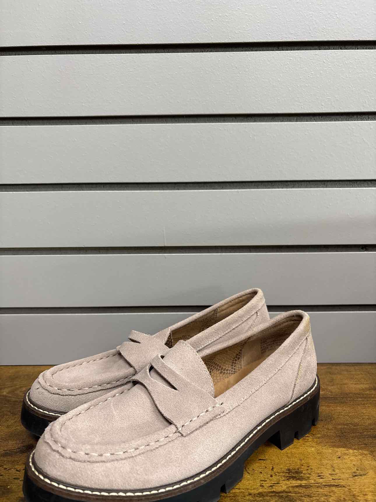 Women's W Shoe Size 8 Tan Houseof Harlow Loafer