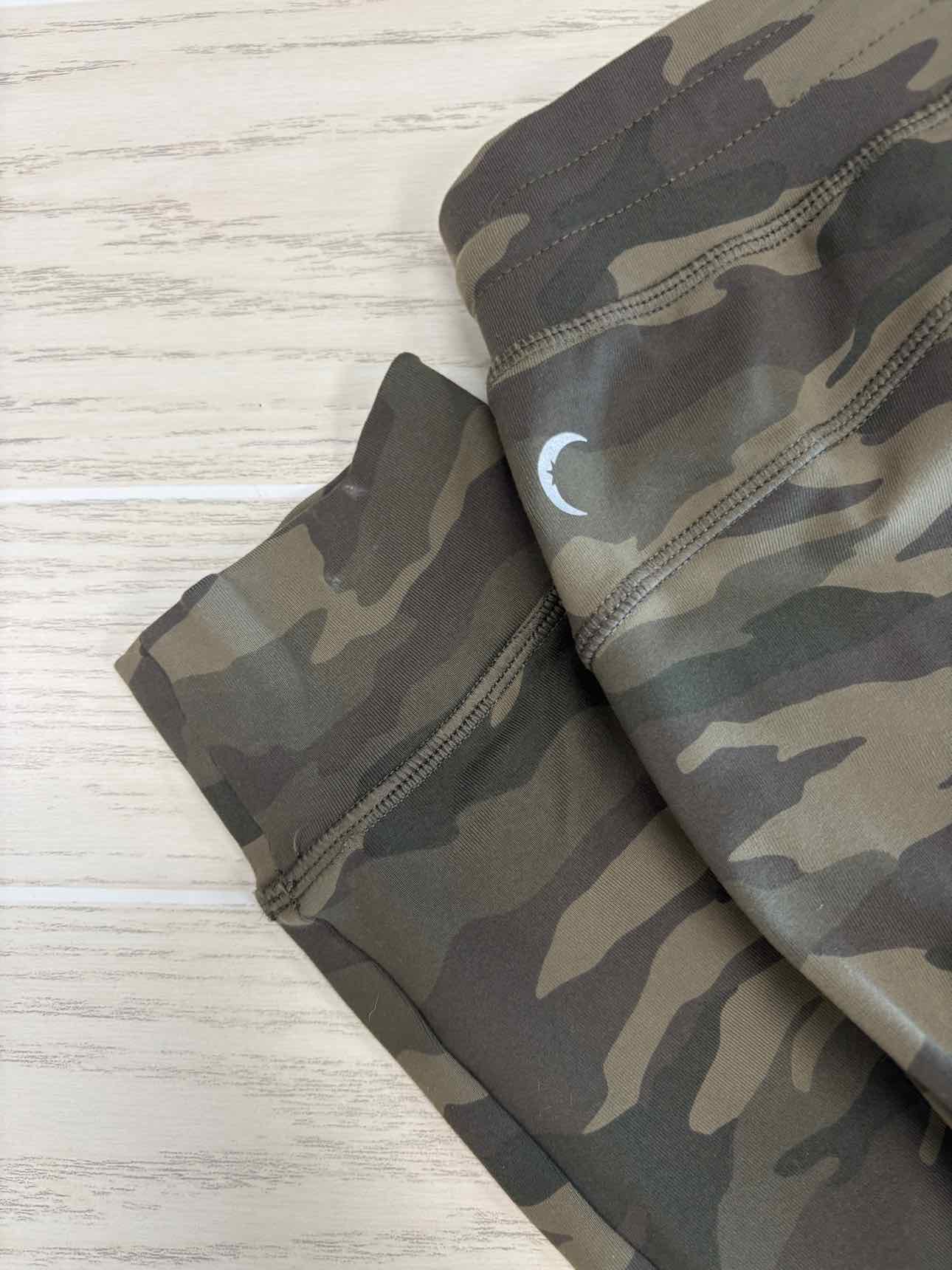 Women's Women Size M Zyia Green Camoflage Pant