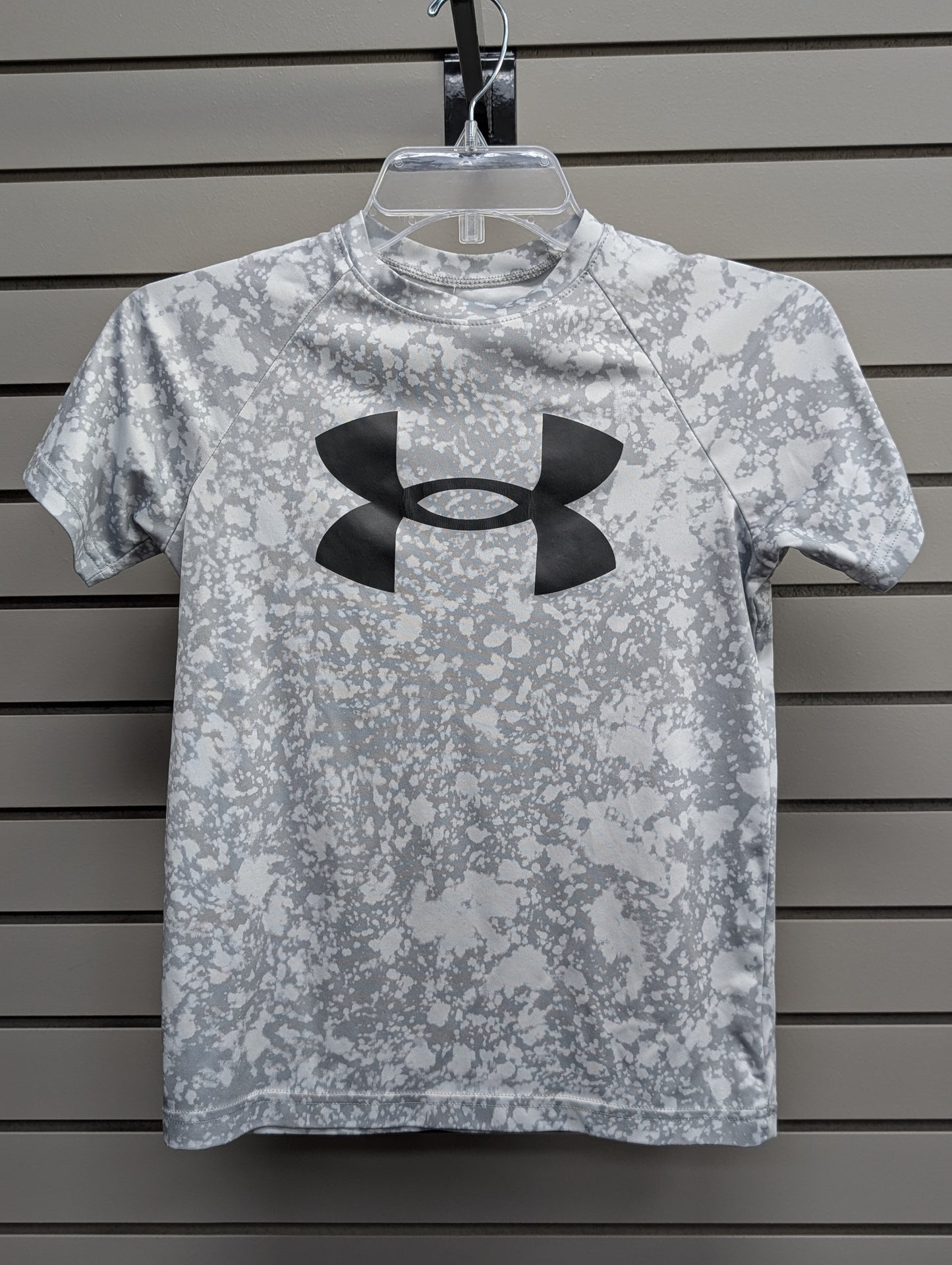 Boy's Child Size M Gray Short Sleeve Shirt