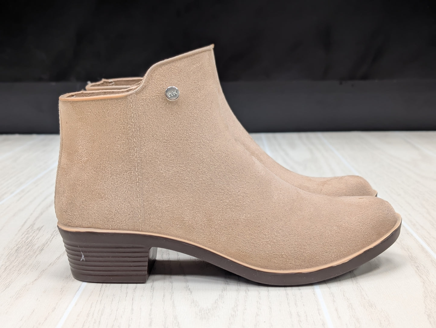 Size 10 Sand Wet Knot Mayfair Boot