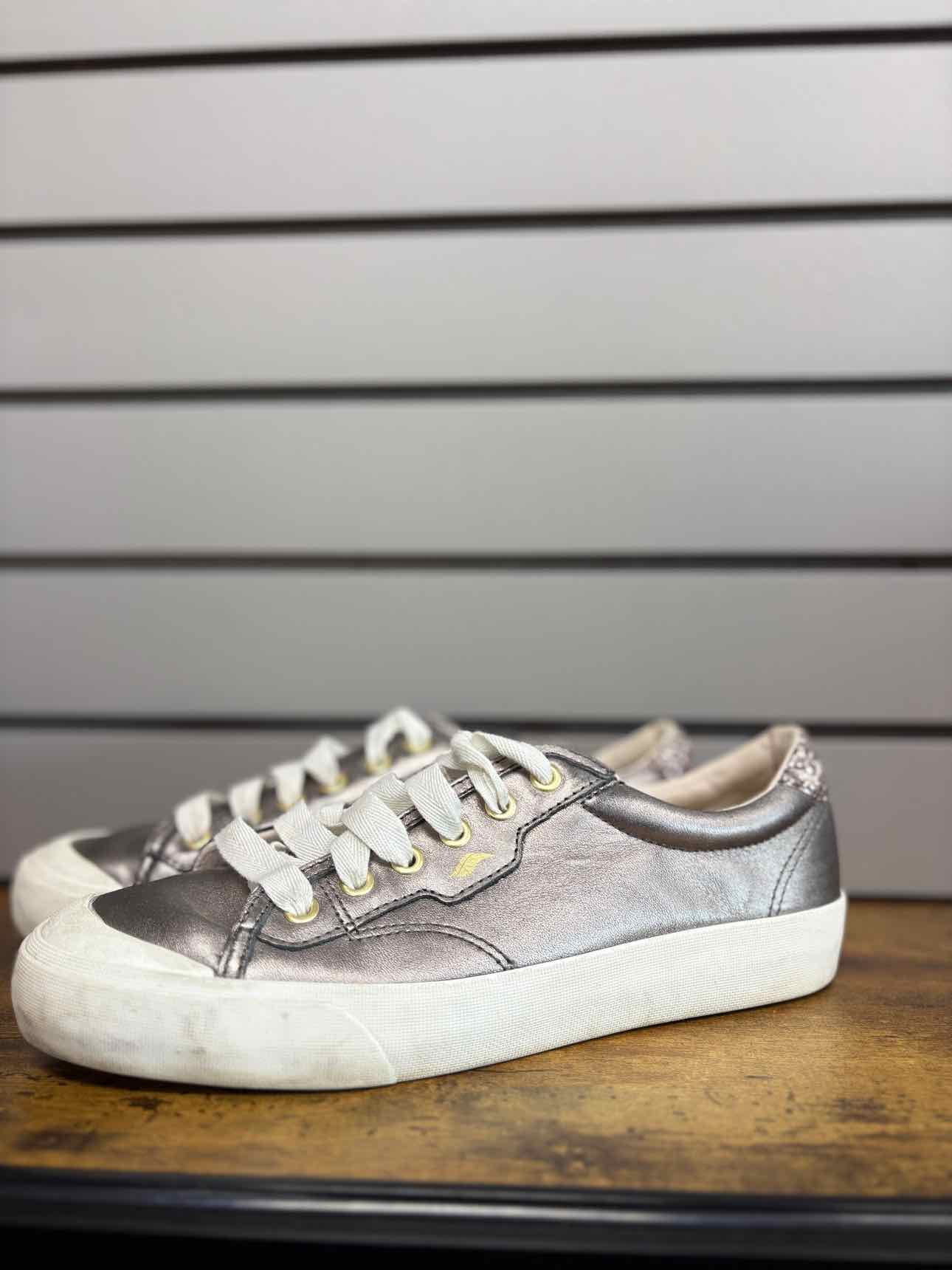 Women's W Shoe Size 9 Silver Keds Sneaker
