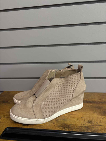 Women's W Shoe Size 10 Tan A New Day Wedge