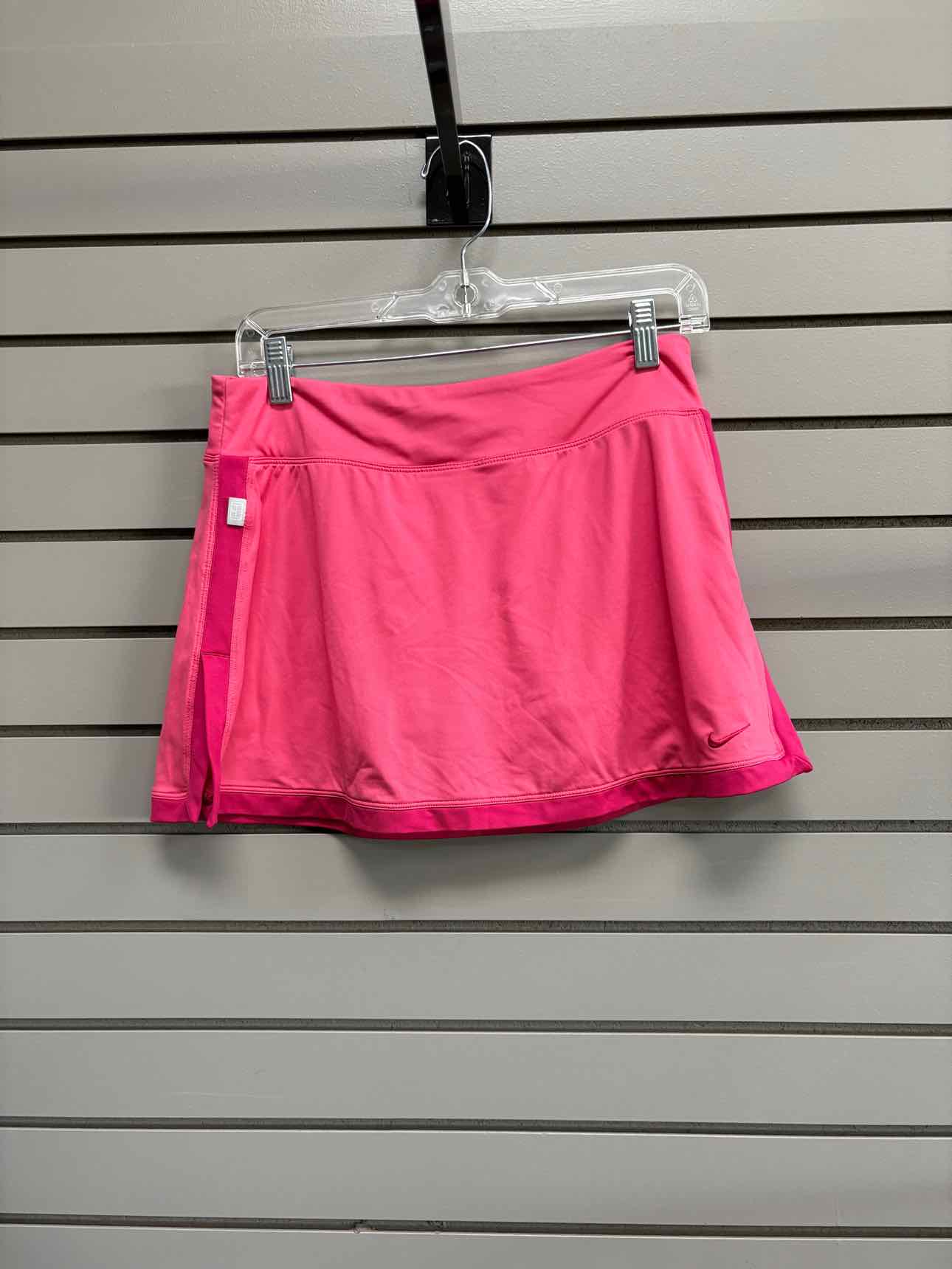 Women's Waist Size M Nike Hot Pink Above Knee Skirt