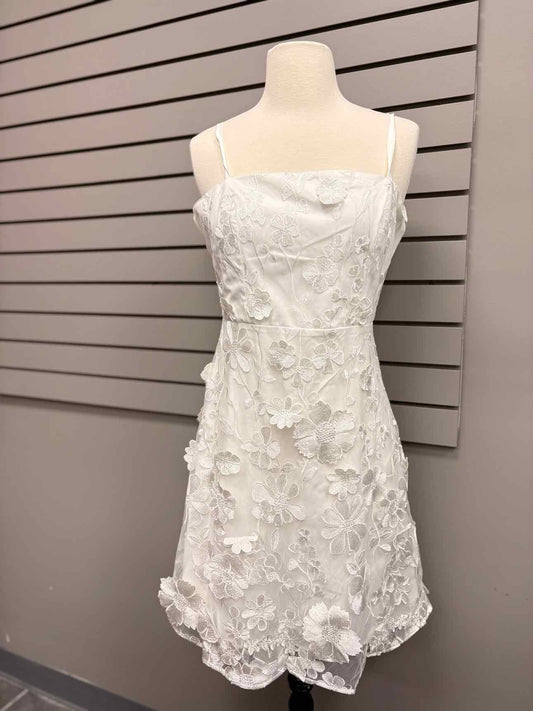 Women's Size M White Lulus Tank Floral Above Knee Dress