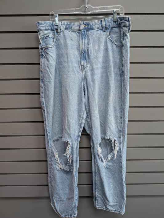 Women's Waist Size 18 American Eagle Light Blue Jean