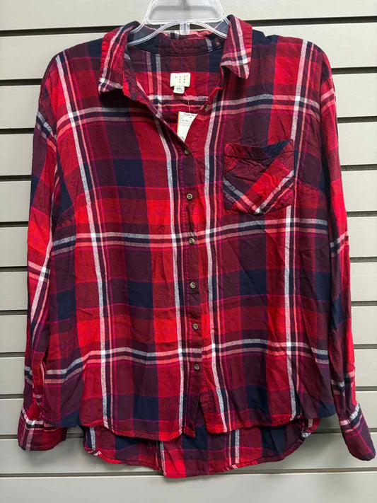 Women's Women Size XXL Red A New Day Long Sleeve Shirt