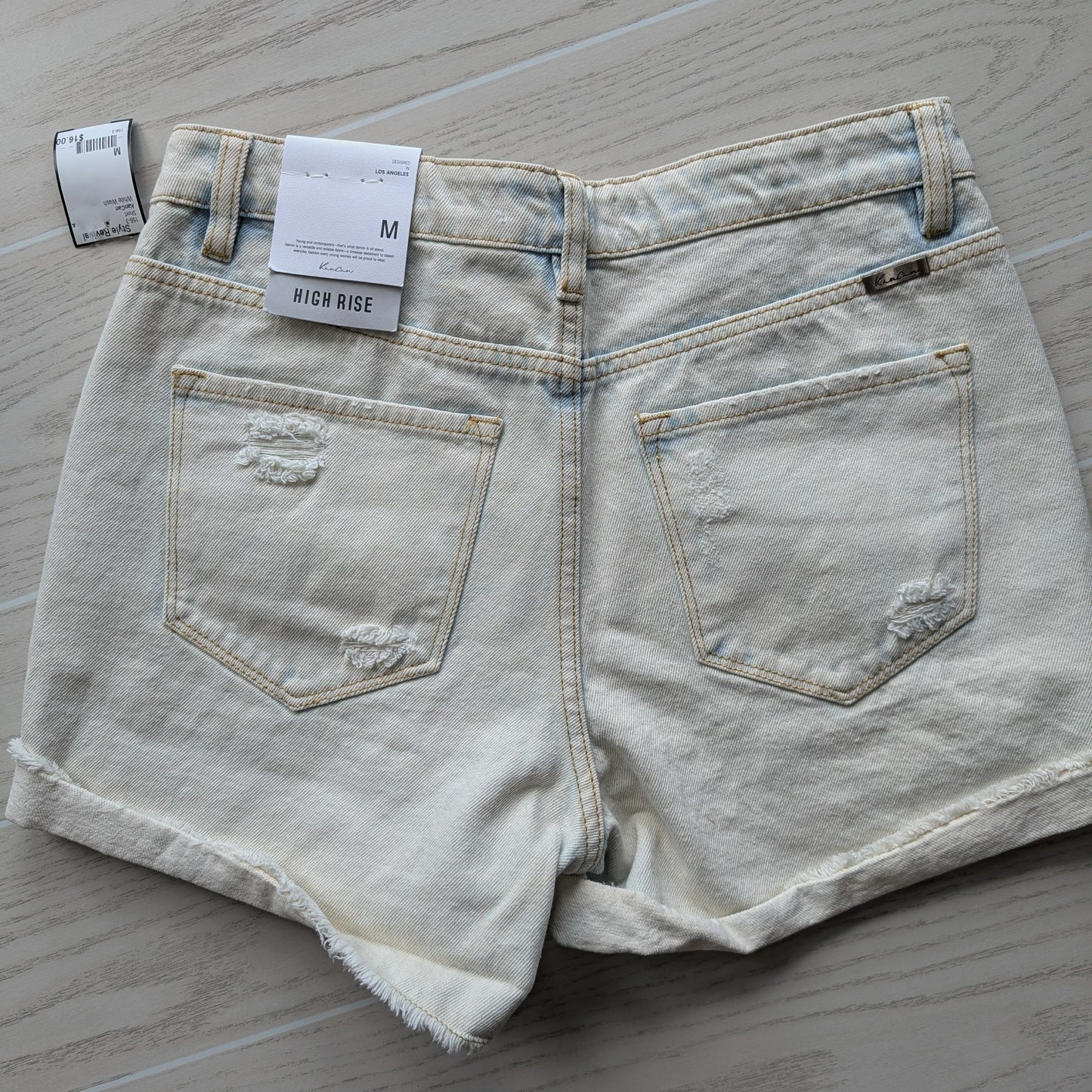 Women Size M KanCan White Wash Short
