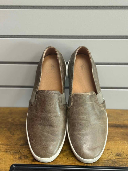 Women's W Shoe Size 10 Brown Thr Fyre Company Slip On