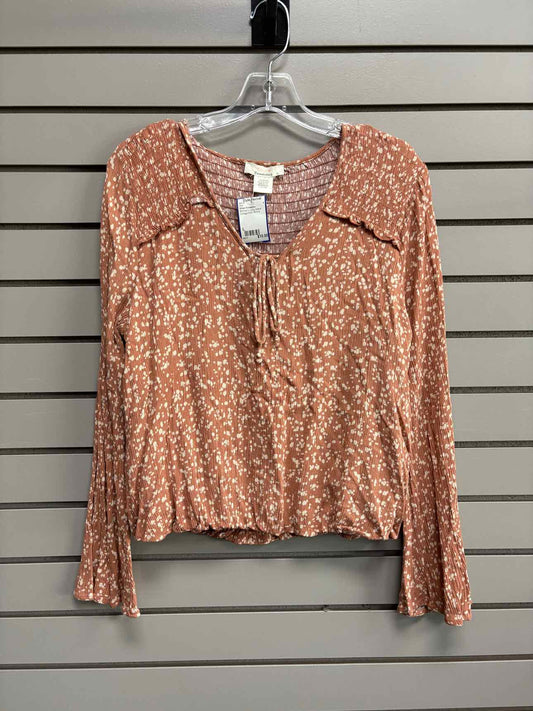 Women's Women Size L Urban Romantics Long Sleeve Shirt