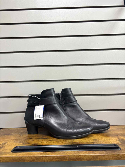 Women's W Shoe Size 10 Black Ecco Boot