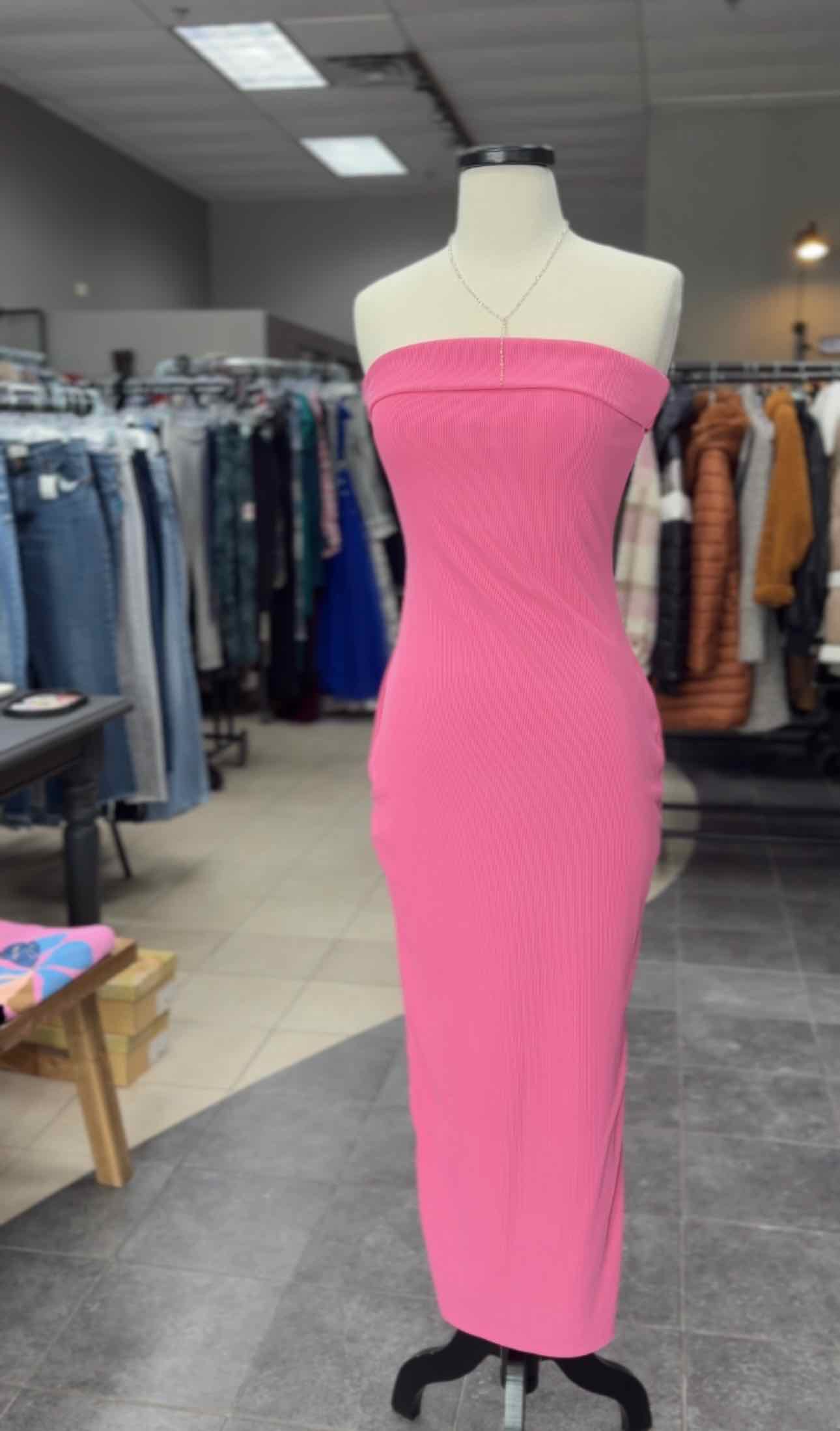 Women's Size M Pink Pretty Garden Sleeveless Ribbed Maxi Dress