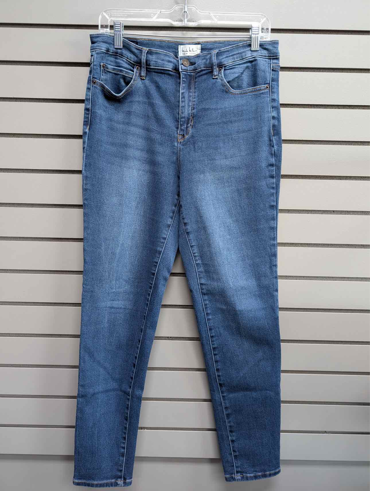 Women's Waist Size 10 Nicole Miller Blue Jean