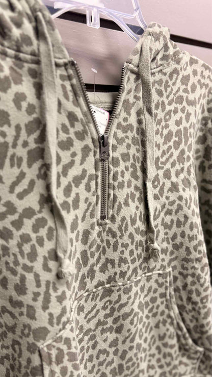 Women's Women Size M Green American Eagle Cheetah Hooded Long Sleeve Sweatshirt