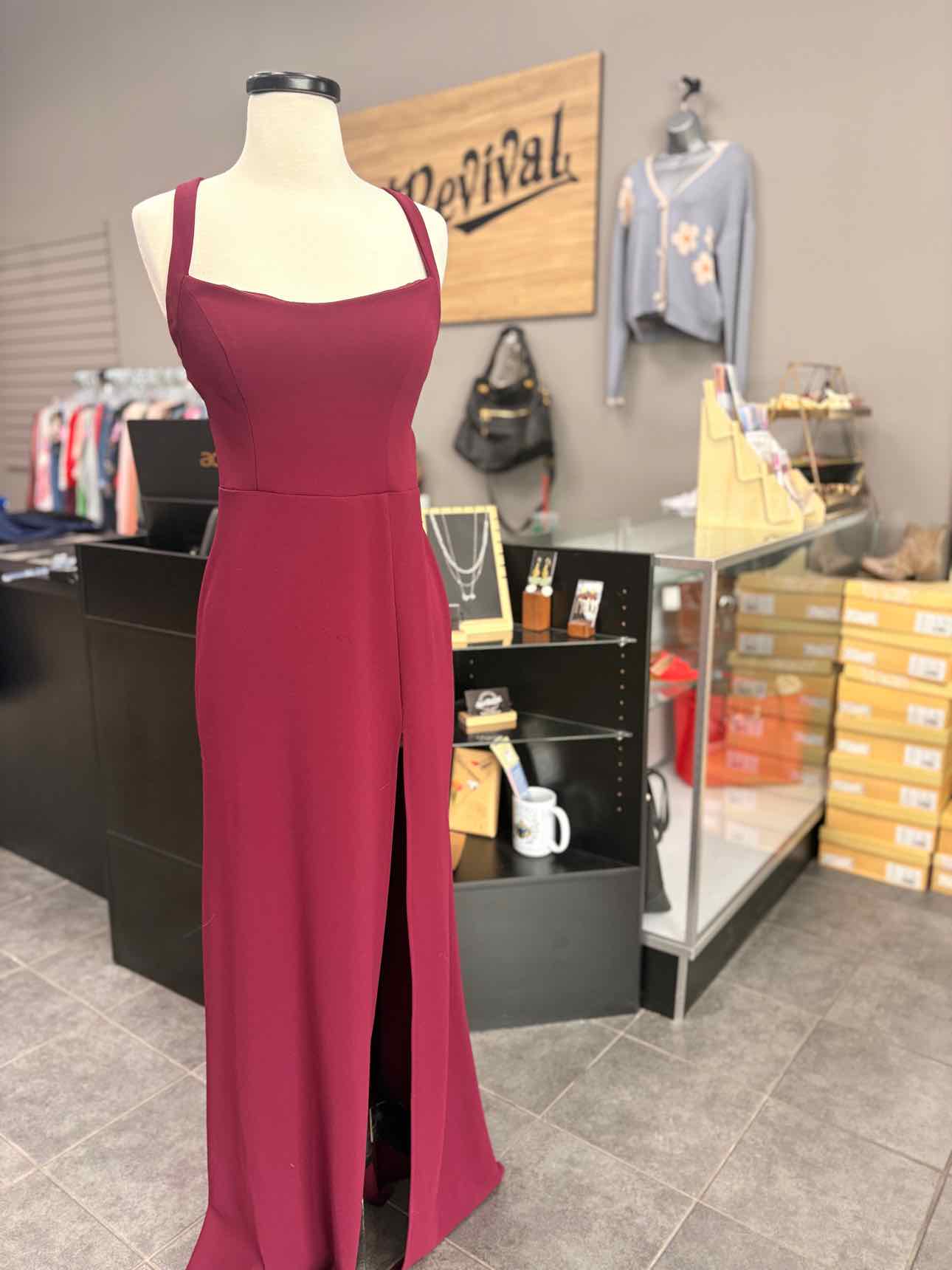Women's Size Small Burgundy Windsor Tank Maxi Dress