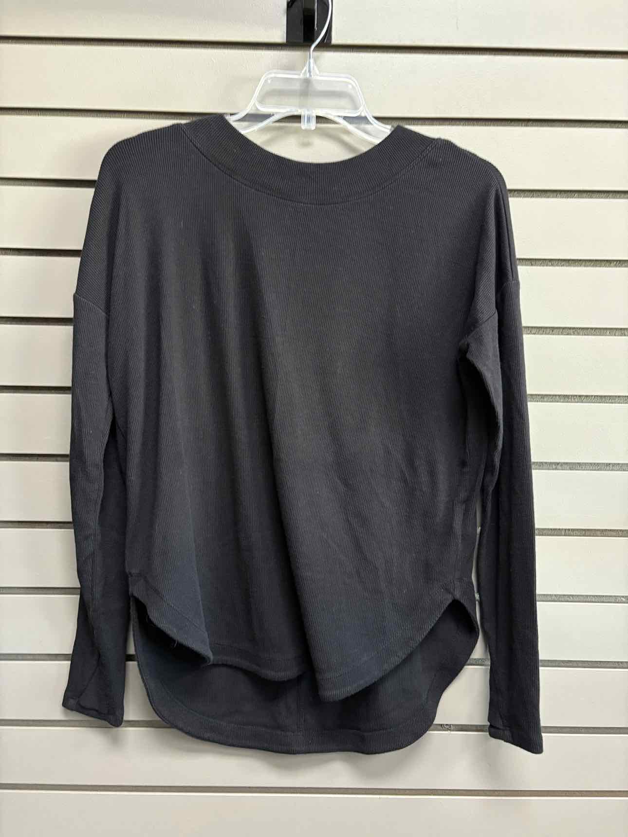 Women's Women Size XS Athleta Black Long Sleeve Top