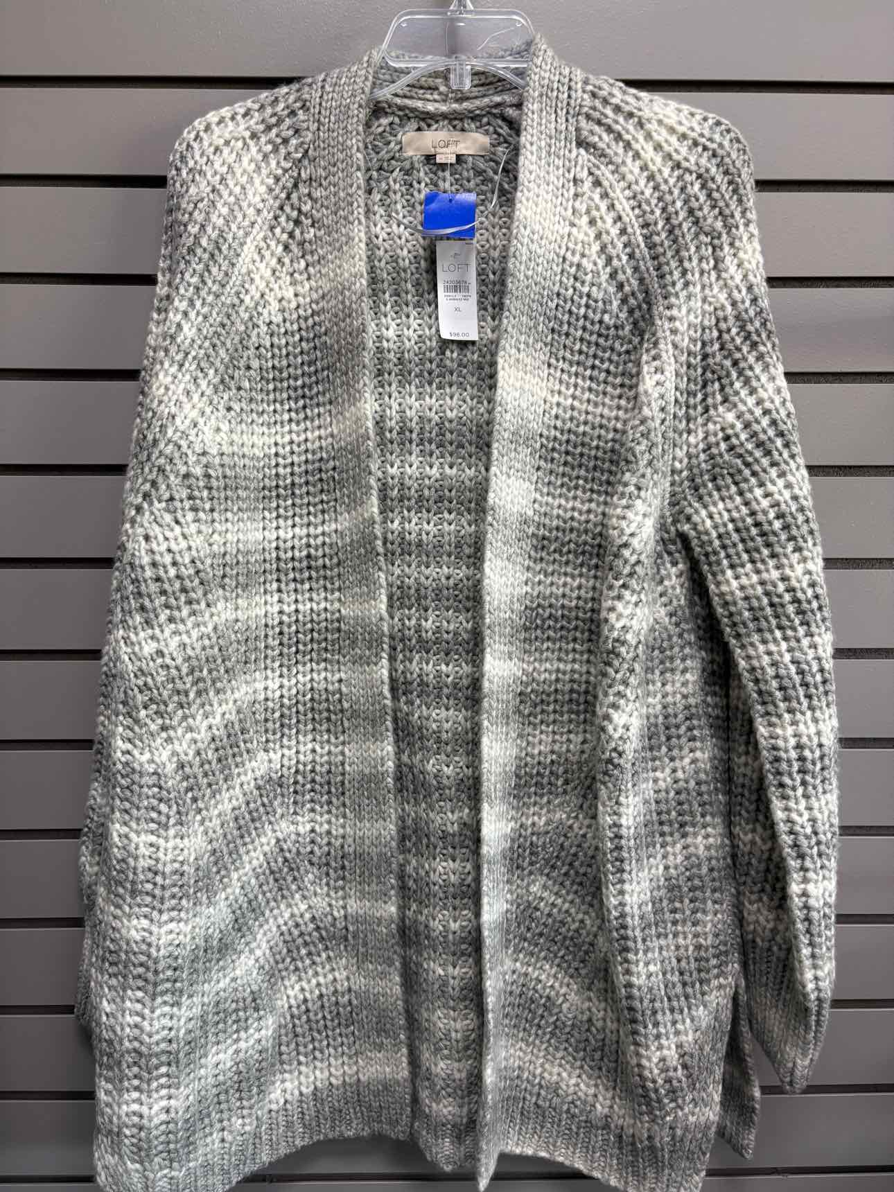 Women's Women Size XL LOFT Gray Long Sleeve Cardigan