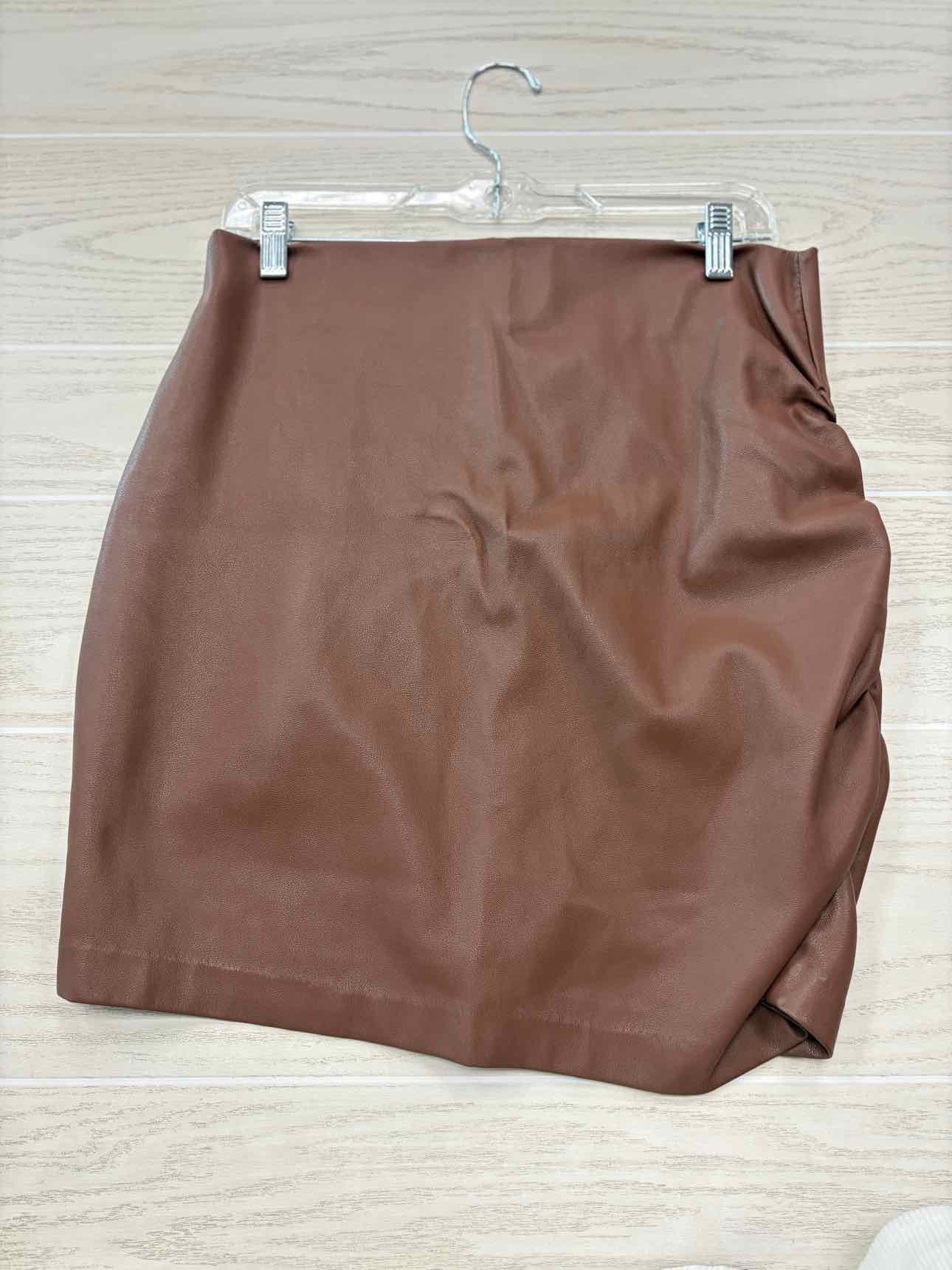 Women's Waist Size L Bishop + Young Brown Above Knee Skirt
