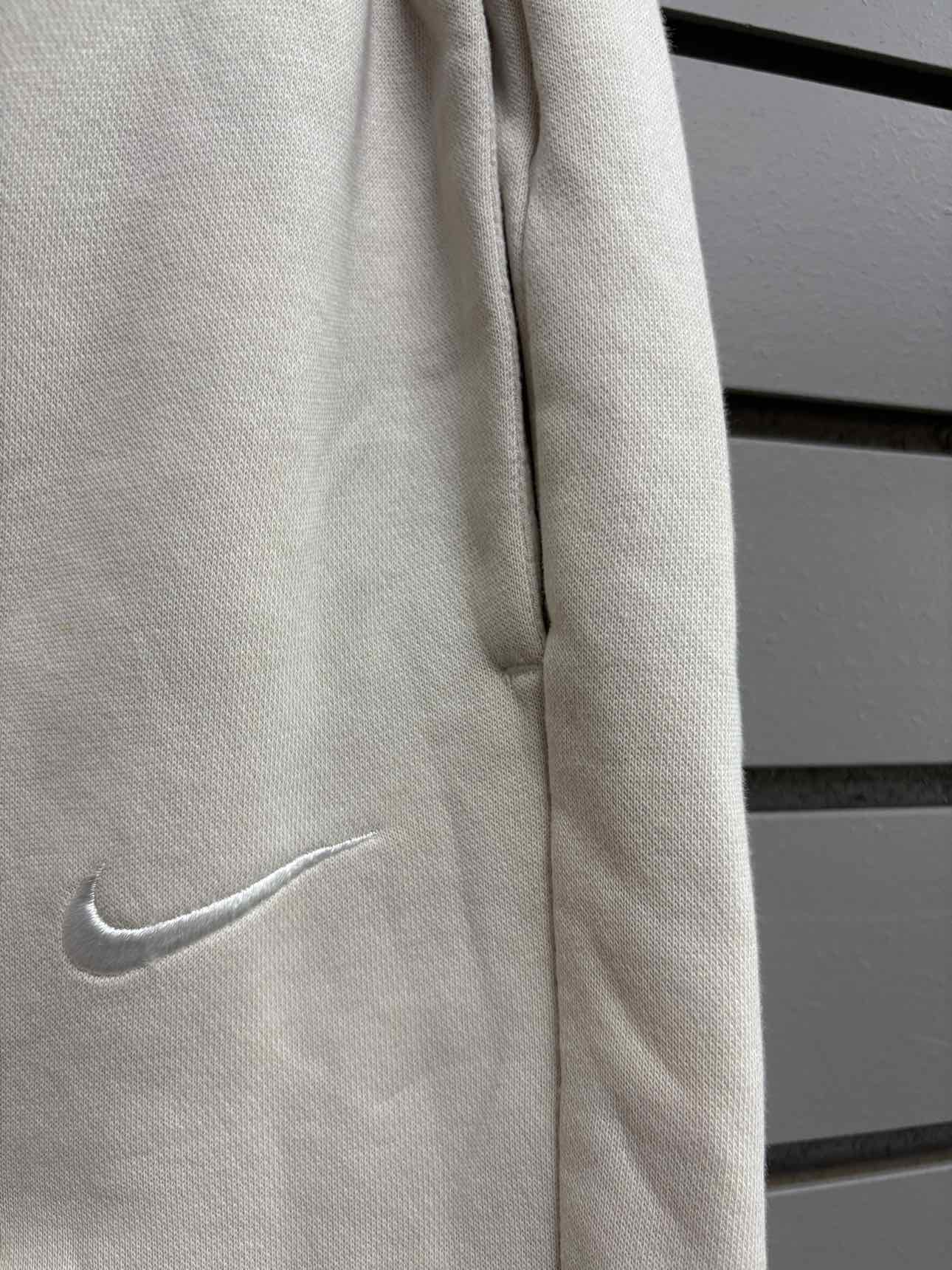 Women's Waist Size XS Nike Cream Jogger Pant
