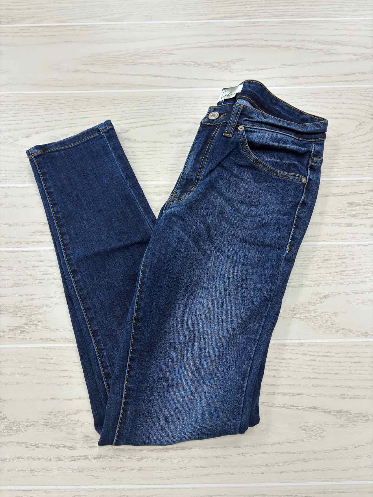 Women's Waist Size 7 KanCan Dark Blue Jean