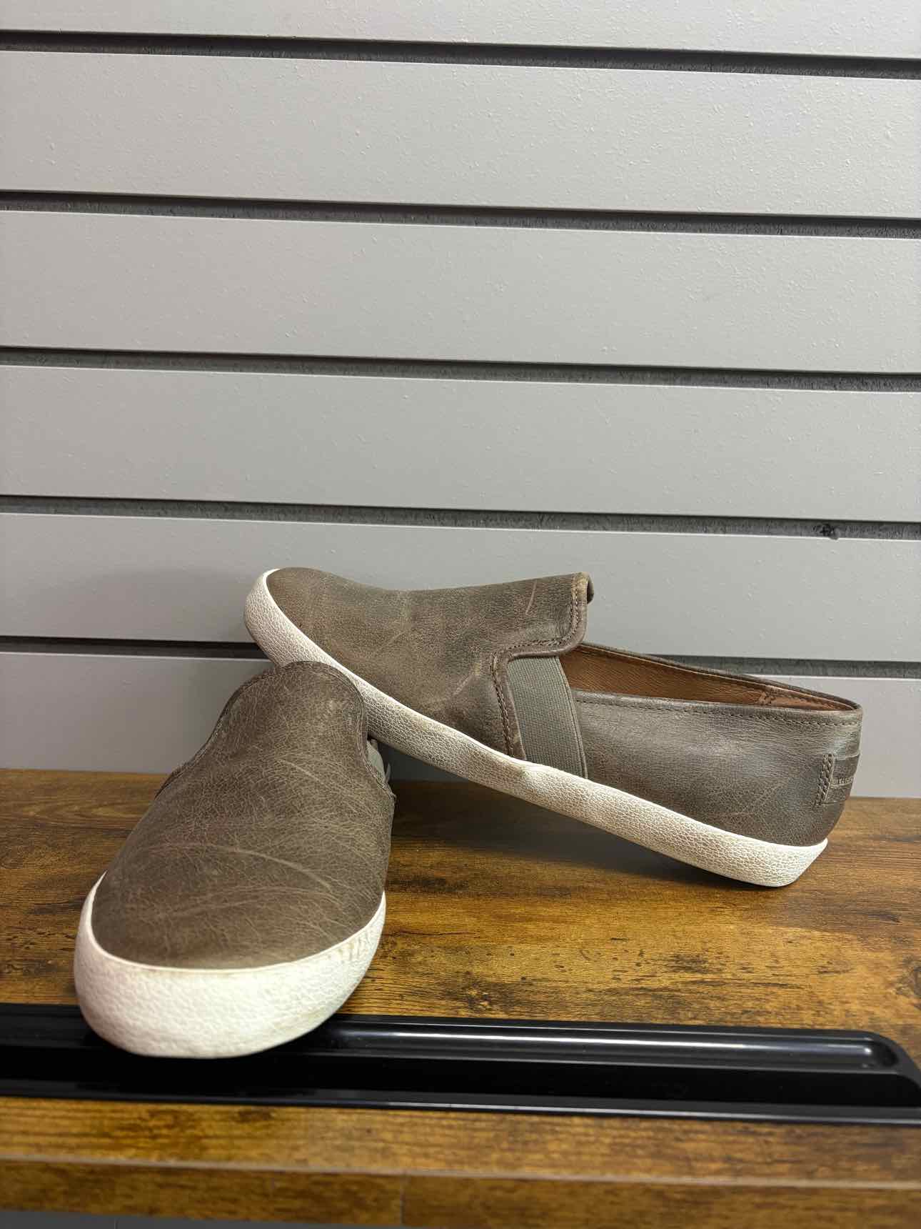 Women's W Shoe Size 10 Brown Thr Fyre Company Slip On