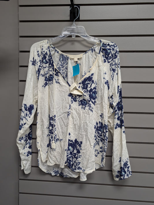 Women Size M Cream Lovestitch Floral V-Neck Long Sleeve Shirt - NWT